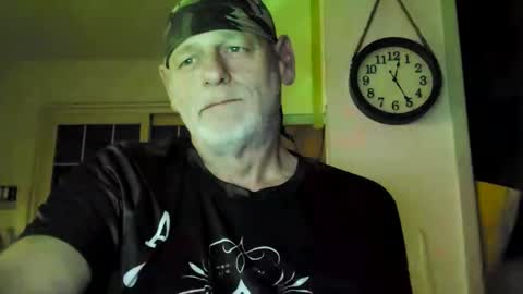 Snapshot of stormynorm14 chatting on December 22, 2024, 5:23 am stormynorm14 online show from December 22, 2024, 5:23 am