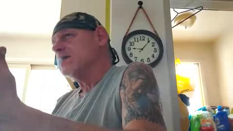 Snapshot of stormynorm14 chatting on February 23, 2025, 2:04 pm stormynorm14 online show from February 23, 2025, 2:04 pm