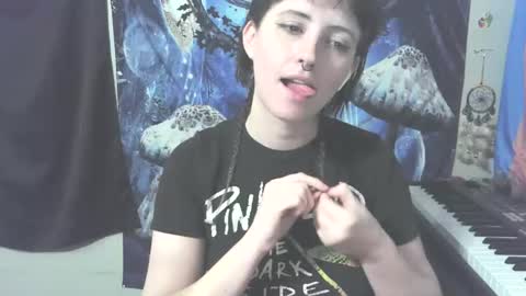 Snapshot of stormythunder chatting on February 9, 2026, 12:09 pm Stormythunder online show from February 9, 2026, 12:09 pm