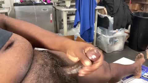 NAV online show from December 6, 2024, 2:49 pm