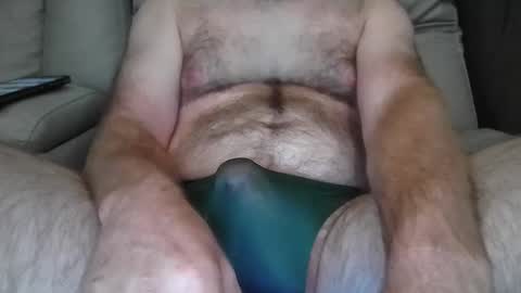 Snapshot of str8south chatting on November 14, 2025, 11:42 am str8south online show from November 14, 2025, 11:42 am