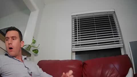 Snapshot of str8stuntcox chatting on September 20, 2025, 1:39 am Str8StuntCox online show from September 20, 2025, 1:39 am