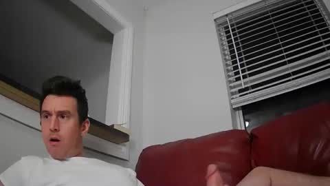 Snapshot of str8stuntcox chatting on October 25, 2025, 4:20 am Str8StuntCox online show from October 25, 2025, 4:20 am