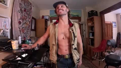 Cowboy Zuhly online show from December 1, 2025, 5:18 pm