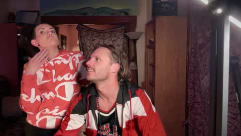 Snapshot of straightishd chatting on December 22, 2025, 5:59 am Cowboy Zuhly online show from December 22, 2025, 5:59 am