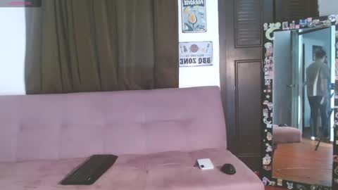 Snapshot of straightopenminds chatting on November 25, 2025, 3:01 pm straightopenminds online show from November 25, 2025, 3:01 pm