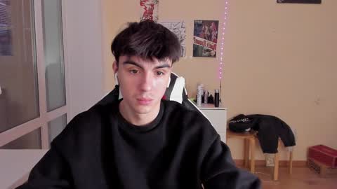 Ray online show from February 2, 2025, 2:34 pm