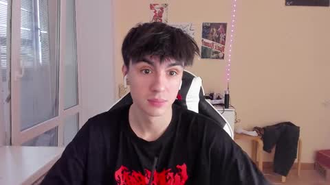 Ray online show from February 11, 2025, 2:02 pm