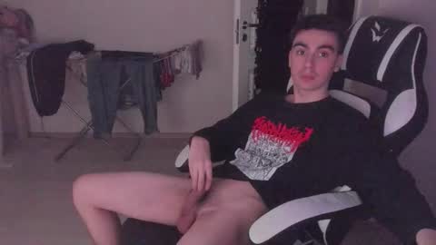 Ray online show from October 7, 2025, 4:37 pm