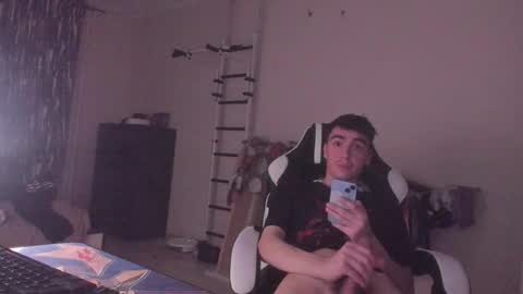 Ray online show from October 25, 2025, 5:51 pm