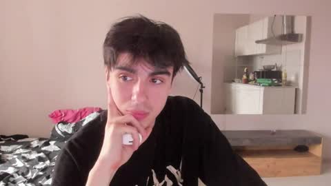 Ray online show from April 16, 2026, 3:35 pm