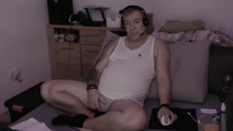 Stranger online show from November 17, 2025, 8:47 pm