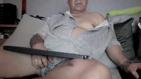 Stranger online show from April 19, 2026, 9:17 pm