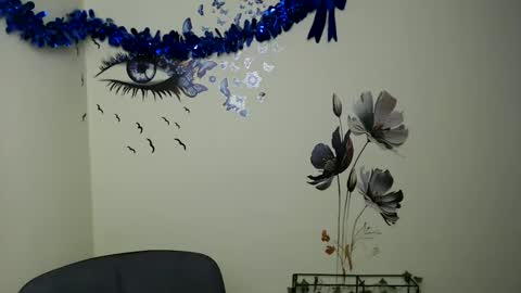 Snapshot of stranger_giirl chatting on January 25, 2025, 4:34 am Amalia online show from January 25, 2025, 4:34 am