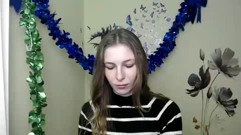 Snapshot of stranger_giirl chatting on February 11, 2025, 1:20 pm Amalia online show from February 11, 2025, 1:20 pm