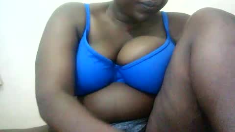 strangerdanger_2 online show from December 19, 2024, 7:29 pm