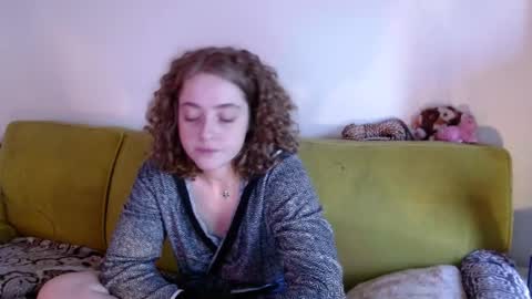 Snapshot of strawberrylotsacake chatting on October 23, 2025, 3:44 pm Strawberrylotsacake online show from October 23, 2025, 3:44 pm