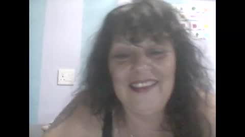 Grandmabigtits online show from February 4, 2026, 6:14 pm