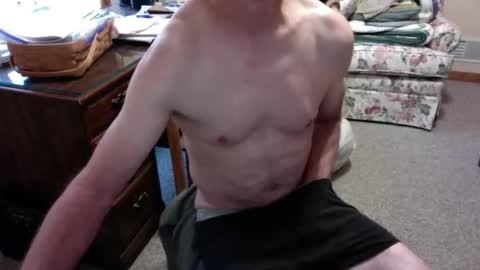 Snapshot of strokerace4020 chatting on October 30, 2025, 8:20 pm strokerace4020 online show from October 30, 2025, 8:20 pm