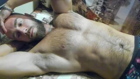 Snapshot of strong_arni chatting on February 19, 2025, 6:32 pm Strong Arni online show from February 19, 2025, 6:32 pm