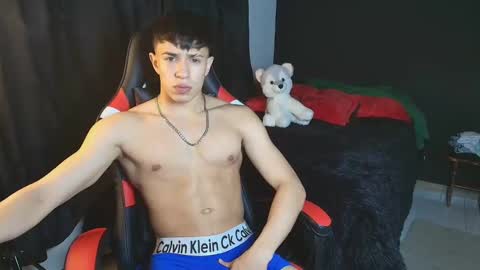 Snapshot of strong_jackxxx chatting on January 10, 2025, 5:47 am Daddy Jack online show from January 10, 2025, 5:47 am