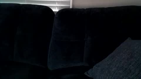 StrongAndHard online show from November 19, 2025, 1:44 pm