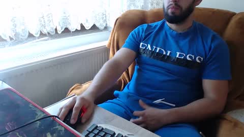 StrongCoffee online show from September 22, 2025, 8:16 am