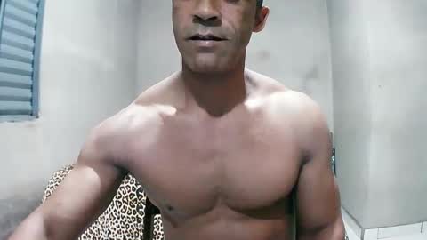 strongdaddyfantastic online show from April 10, 2026, 4:17 am