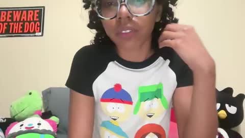 strrwberry online show from March 4, 2025, 4:49 am