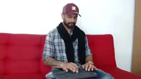 STUD HUNK LATIN online show from December 28, 2024, 7:22 pm