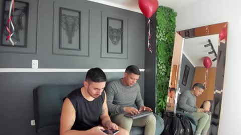 STUD HUNK LATIN online show from February 19, 2025, 1:17 pm