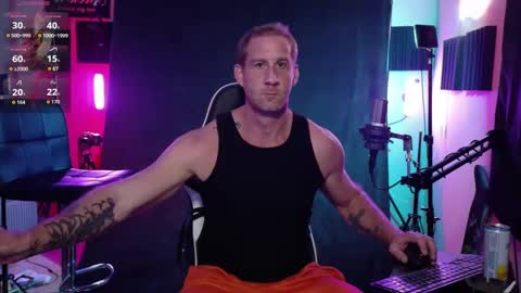 Snapshot of studforyouall chatting on September 28, 2025, 11:54 pm Ryan Long online show from September 28, 2025, 11:54 pm