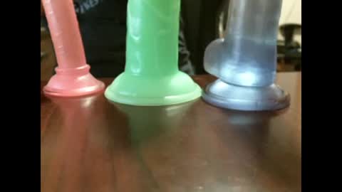 Snapshot of studinto chatting on October 7, 2025, 5:15 am BadBrad online show from October 7, 2025, 5:15 am