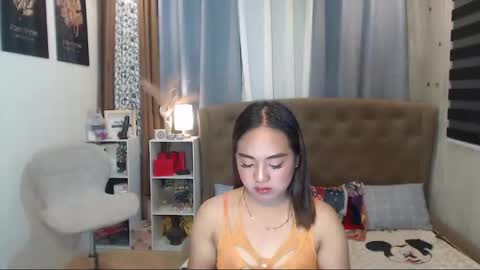 Snapshot of studqueendomi chatting on March 17, 2026, 4:21 pm studqueendomi online show from March 17, 2026, 4:21 pm