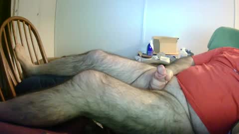 Snapshot of stugots42 chatting on December 20, 2024, 4:31 am stugots42 online show from December 20, 2024, 4:31 am