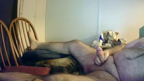 Snapshot of stugots42 chatting on February 15, 2025, 6:44 pm stugots42 online show from February 15, 2025, 6:44 pm