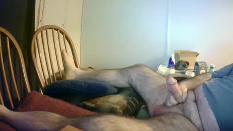 Snapshot of stugots42 chatting on March 4, 2025, 5:56 pm stugots42 online show from March 4, 2025, 5:56 pm