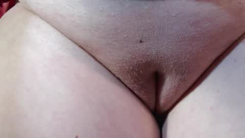 Snapshot of stunningboobs chatting on November 2, 2025, 7:11 am Natasha online show from November 2, 2025, 7:11 am