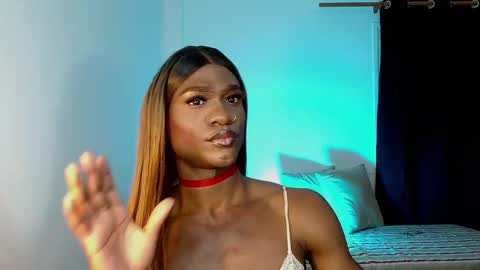 Suanny Klatten  It is my account independent  online show from March 2, 2025, 4:28 am