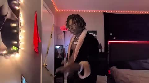 Hot Chocolate online show from September 14, 2025, 10:42 pm