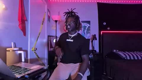 Hot Chocolate online show from November 20, 2025, 6:57 am