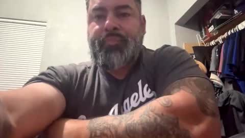 suavecito67 online show from February 9, 2026, 4:38 am