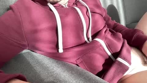 Snapshot of subalex1 chatting on December 4, 2024, 10:35 am alex online show from December 4, 2024, 10:35 am