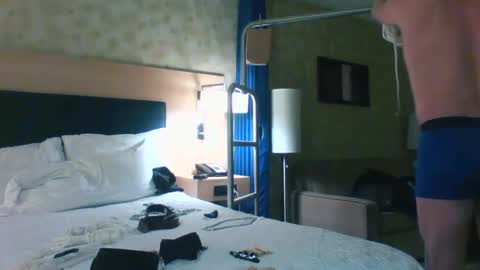 suboutdoors11 online show from February 27, 2025, 1:16 am