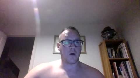 Sub Male online show from April 25, 2026, 10:40 pm