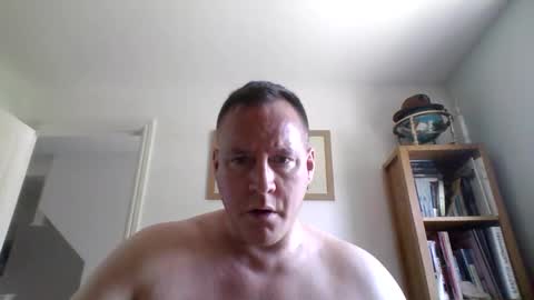 Sub Male online show from May 1, 2026, 12:54 pm