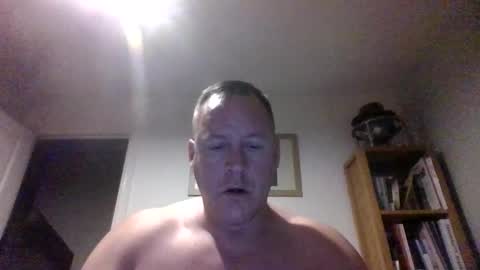 Sub Male online show from May 27, 2026, 9:45 pm