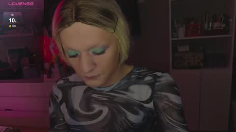 succubu_ss online show from February 7, 2026, 3:32 am