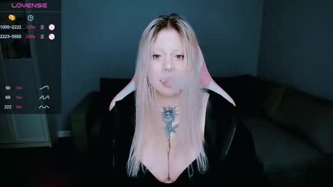 Snapshot of succubus_leslie chatting on March 4, 2025, 2:21 pm succubus_leslie online show from March 4, 2025, 2:21 pm