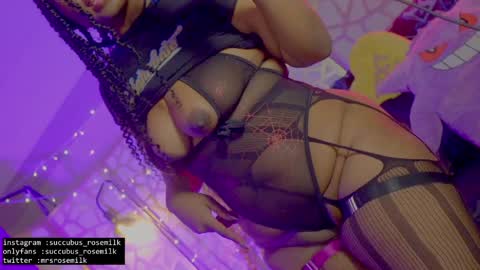 Snapshot of succubus_rosemilk chatting on February 9, 2025, 2:17 am Succubus RoseMilk online show from February 9, 2025, 2:17 am